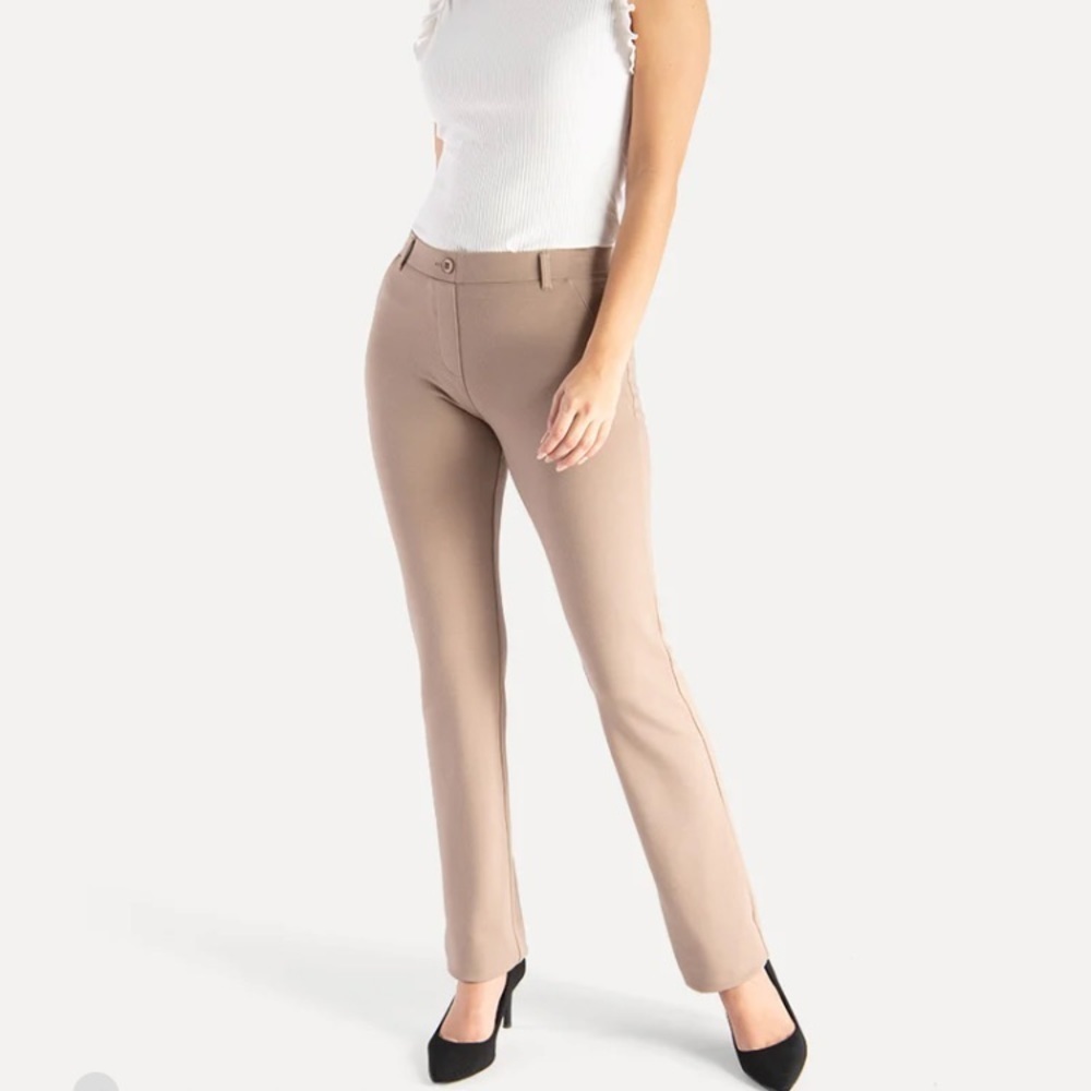 Betabrand Original Yoga Pant Dress Pant, straight leg. Size small petite.